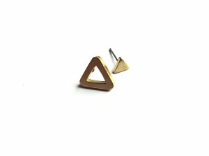 Auskarai asimetriški trikampiai